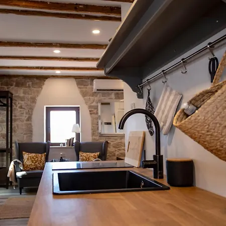 Anima Genovese - Old Town - Sea View * 罗维尼